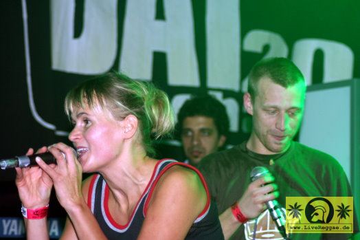 Mono + Nikitaman (D) Germaika - Rockwerk, Hof 22. Oktober 2005 (16).jpg